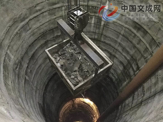 文成:百丈漈景区洞式电梯竖井工程已贯通